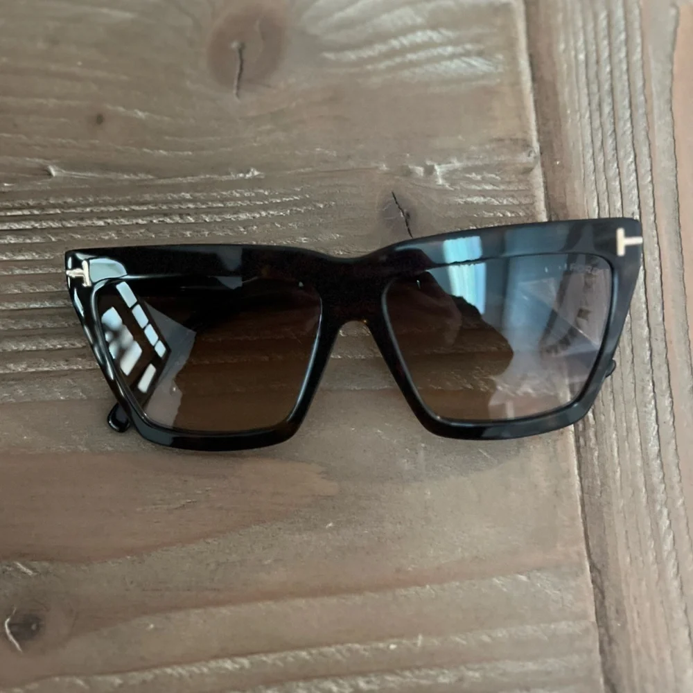 Tom Ford Eden Brown Gradient Cat Eye Tortoise Ladies Sunglasses One Size NWT